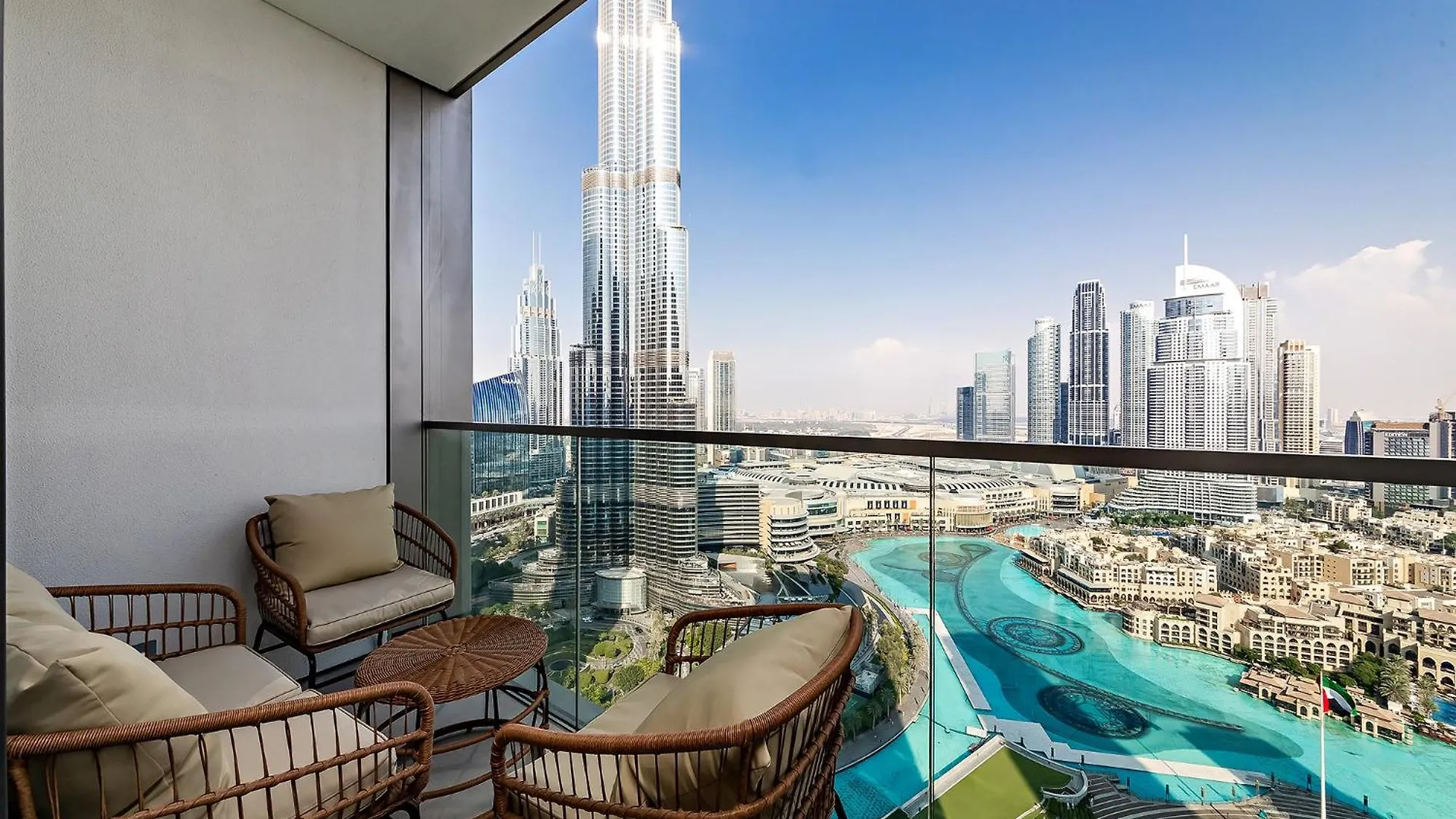 Prime Burj Khalifa&Fountain Views 2 Bdr Apartment Dubai
