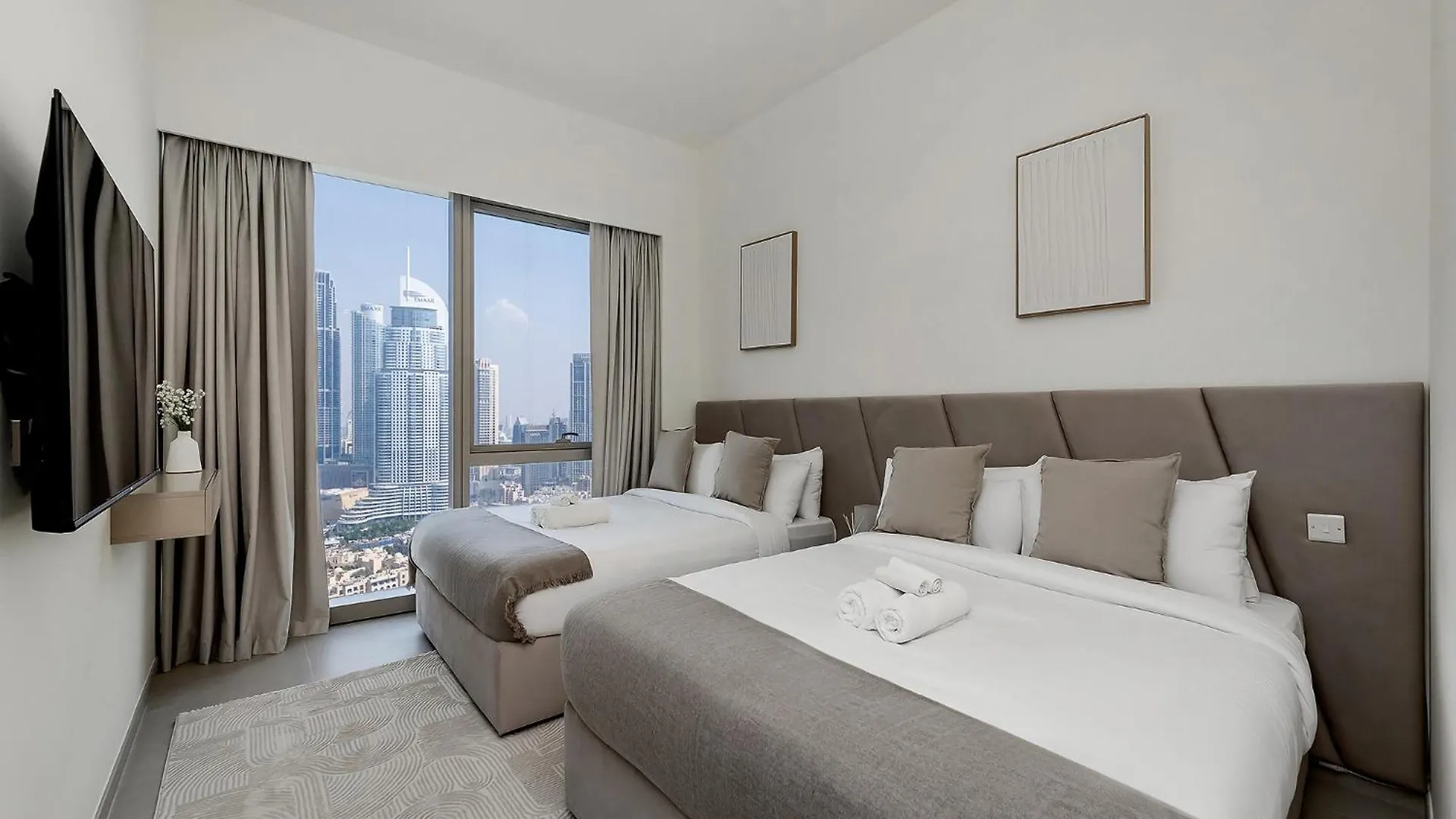 Prime Burj Khalifa&Fountain Views 2 Bdr Apartment Dubai